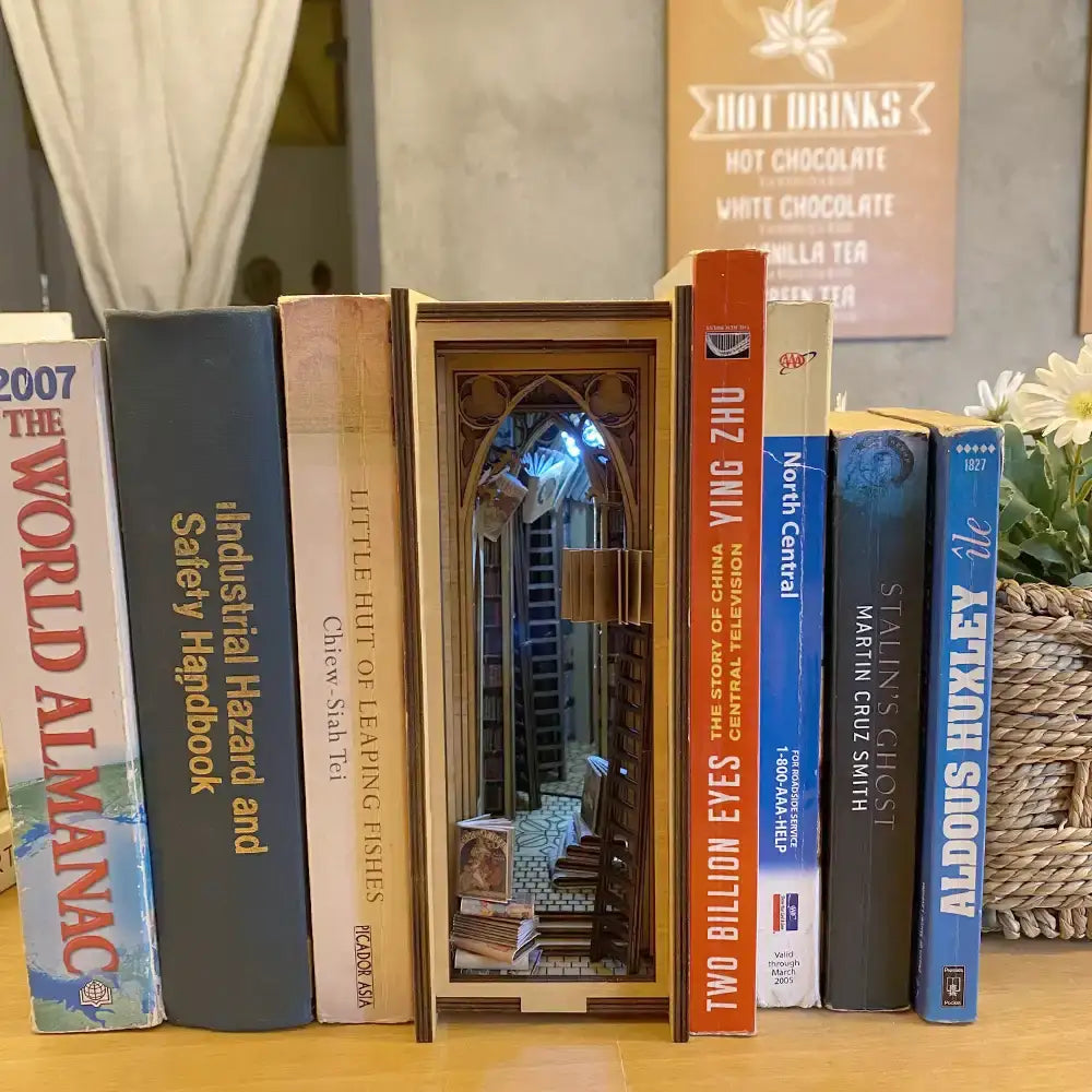 Elf Library Book Nook Kit