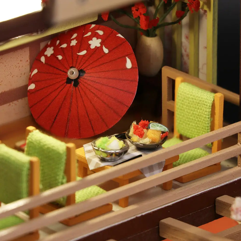 ’Gubbion & Sushi’ Miniature Dollhouse Kit