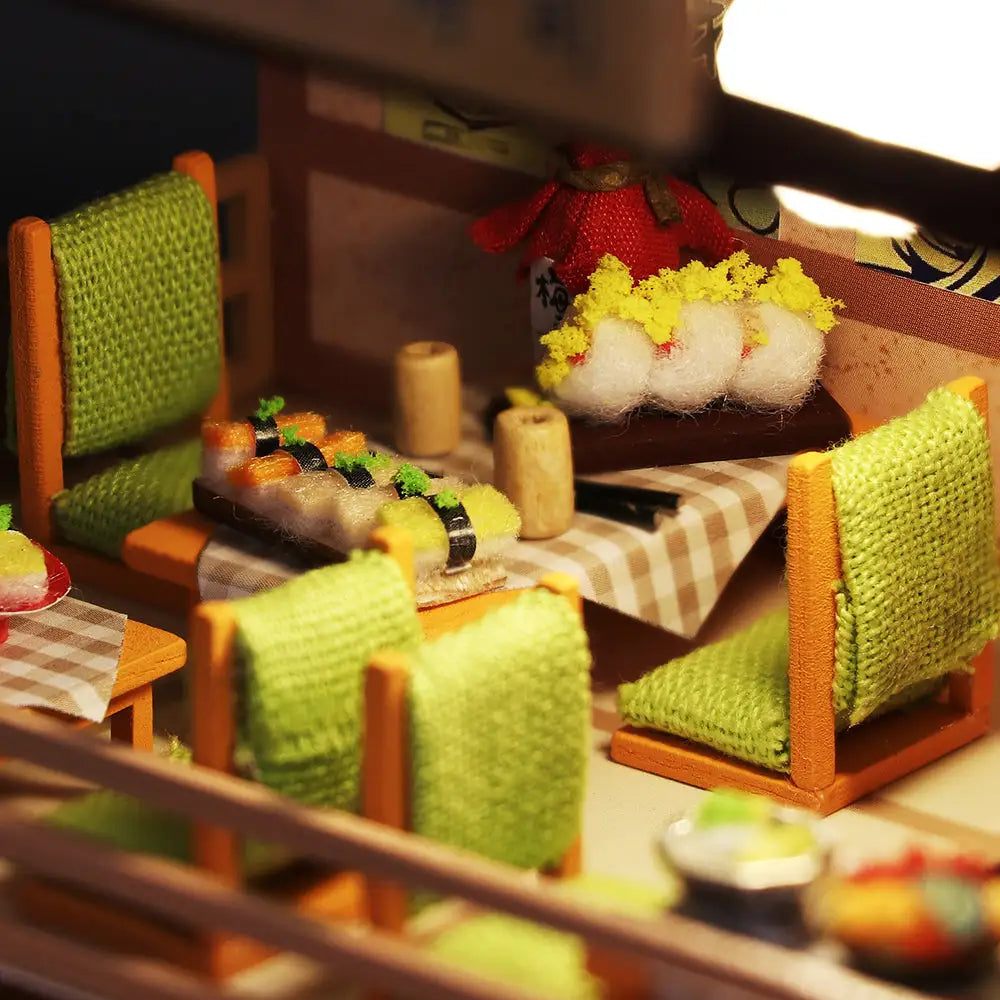 ’Gubbion & Sushi’ Miniature Dollhouse Kit