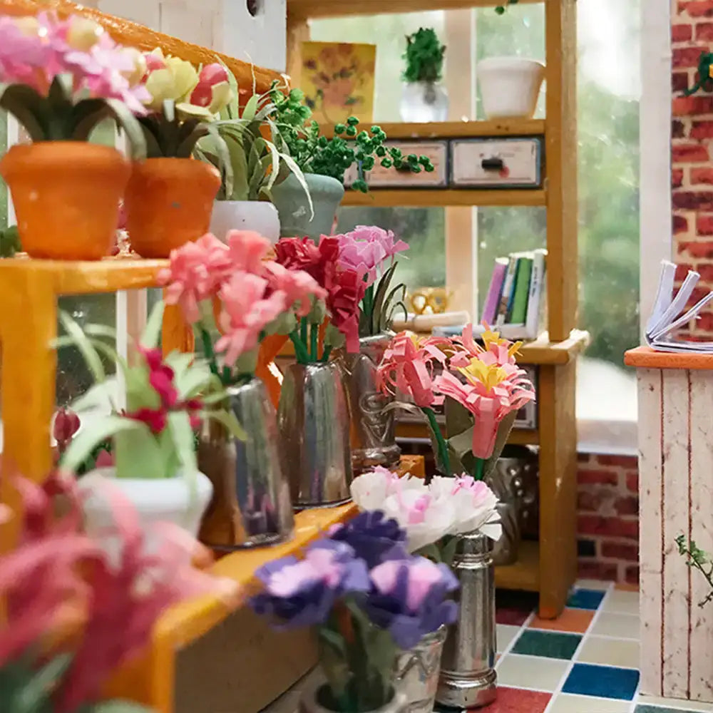 Sosa’s Florist DIY Miniature House Kit
