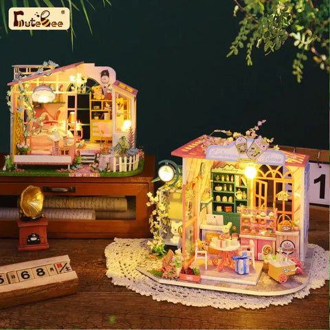 Honey Ice Cream Shop Miniature House Kit