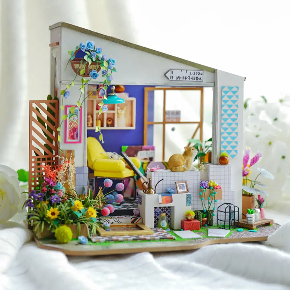 Lily’s Porch DIY Miniature House Kit