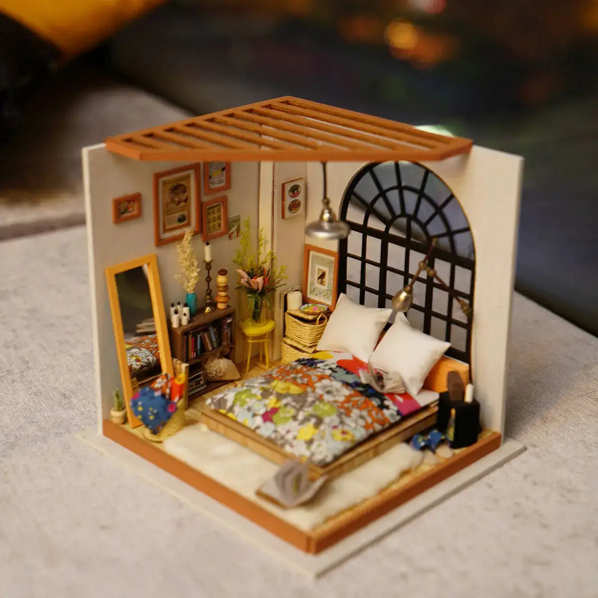 Lisa’s Tailor Room DIY Miniature House Kit