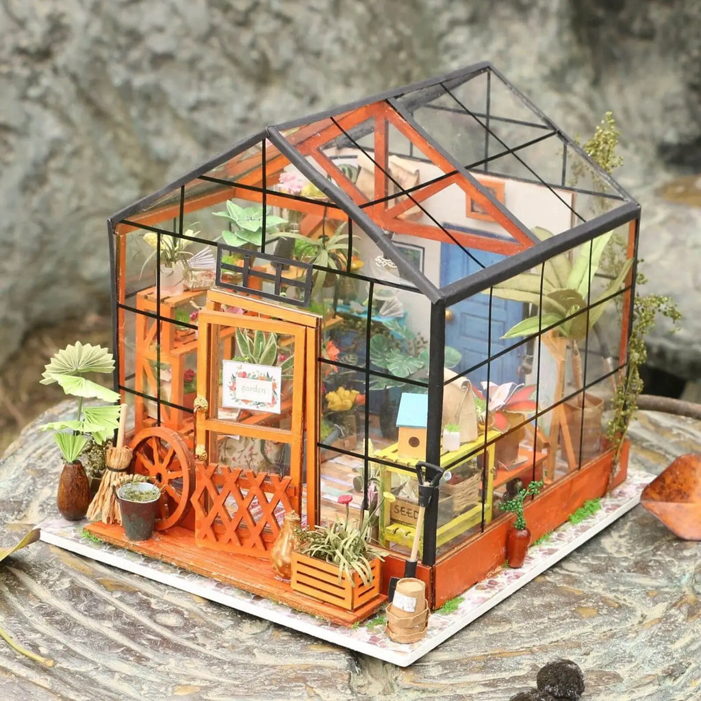 Cathy’s Greenhouse DIY Miniature House Kit