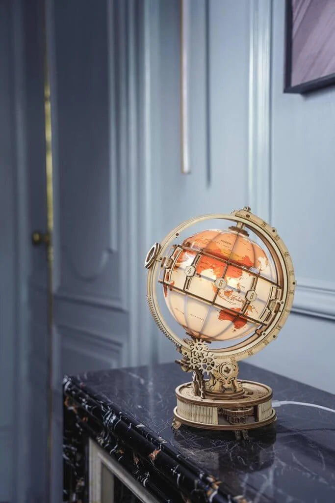 3D Wooden Light-Up Globe Puzzle