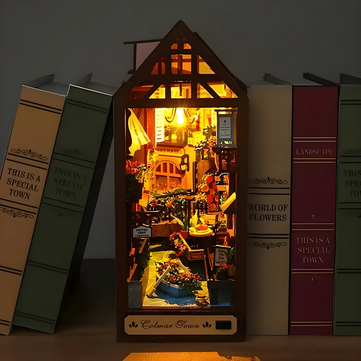 Colmar Town Book Nook Kit