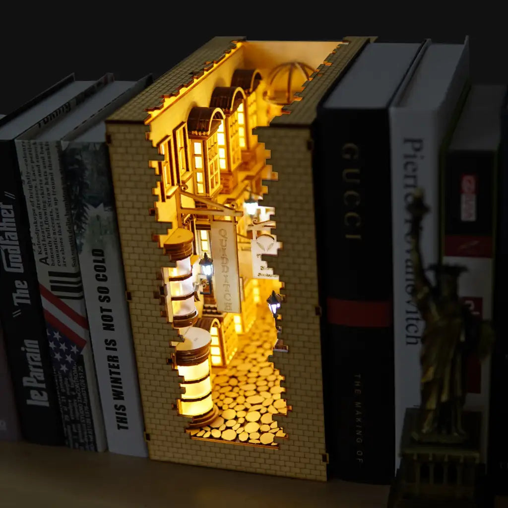 Magic Diagon Alley Book Nook Kit