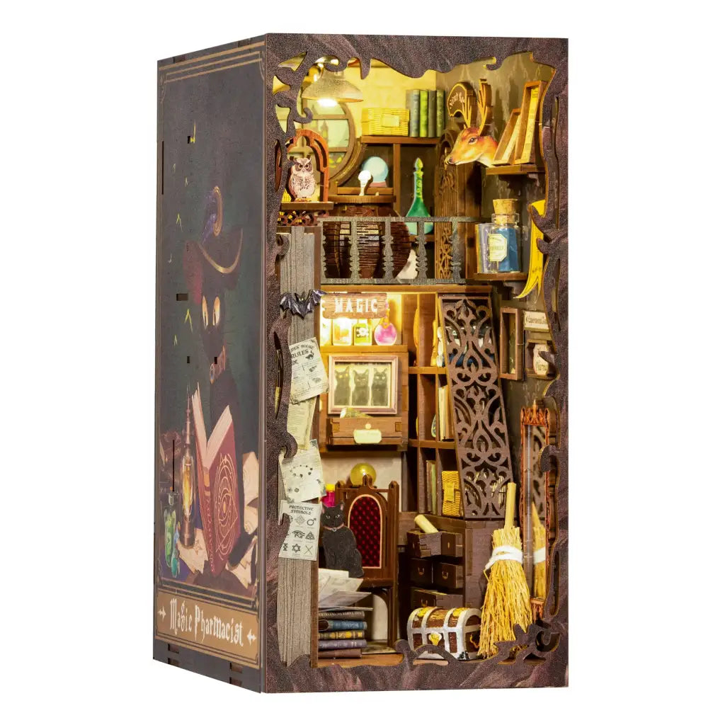 Magic Pharmacist Book Nook Kit