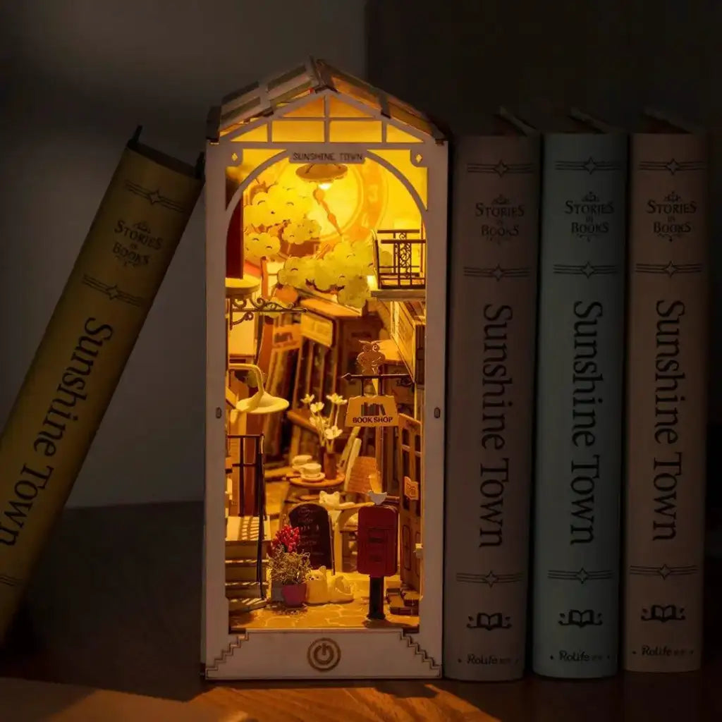 Sunshine Town Book Nook Kit