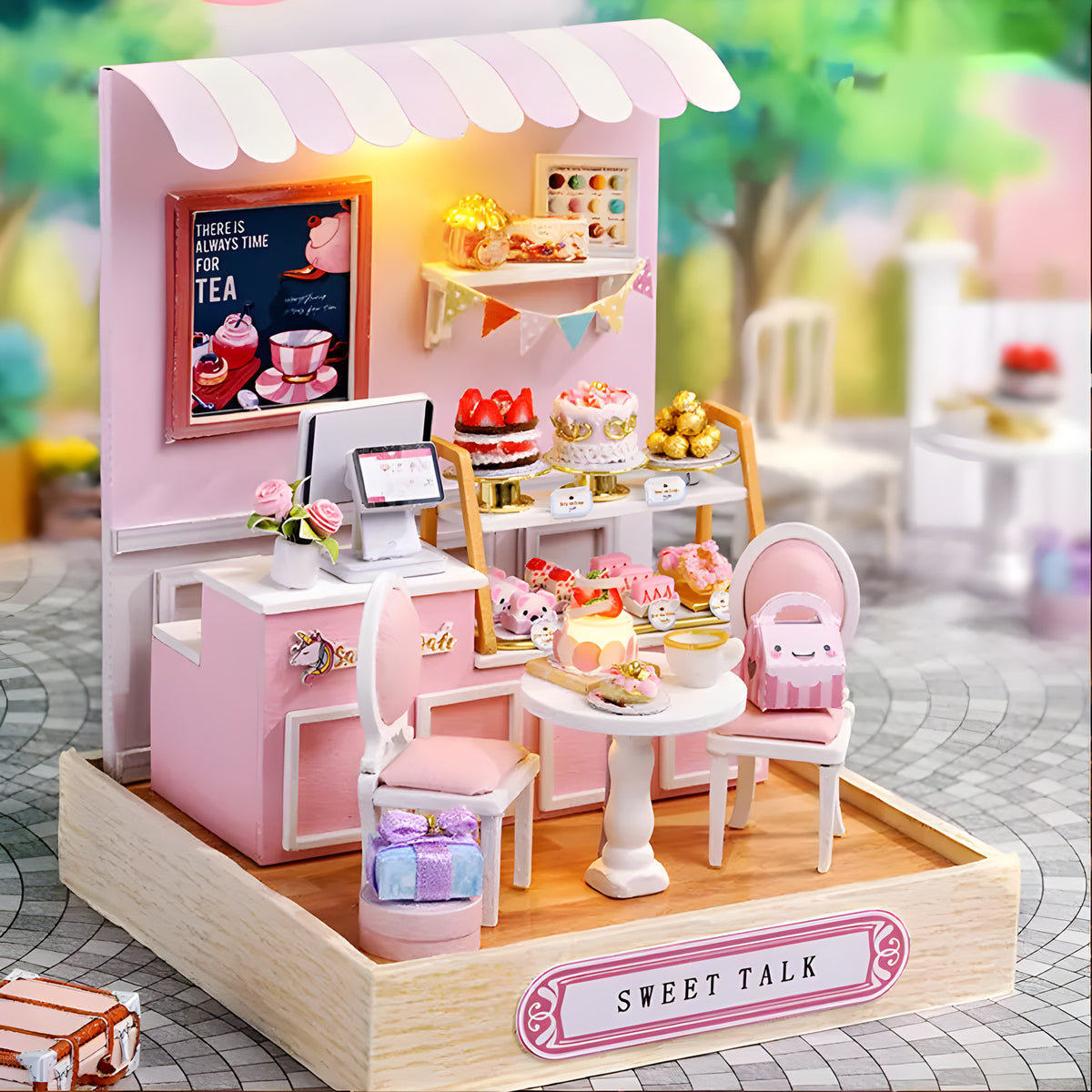 ’Corner of Happiness’ Miniature Dollhouse Kit