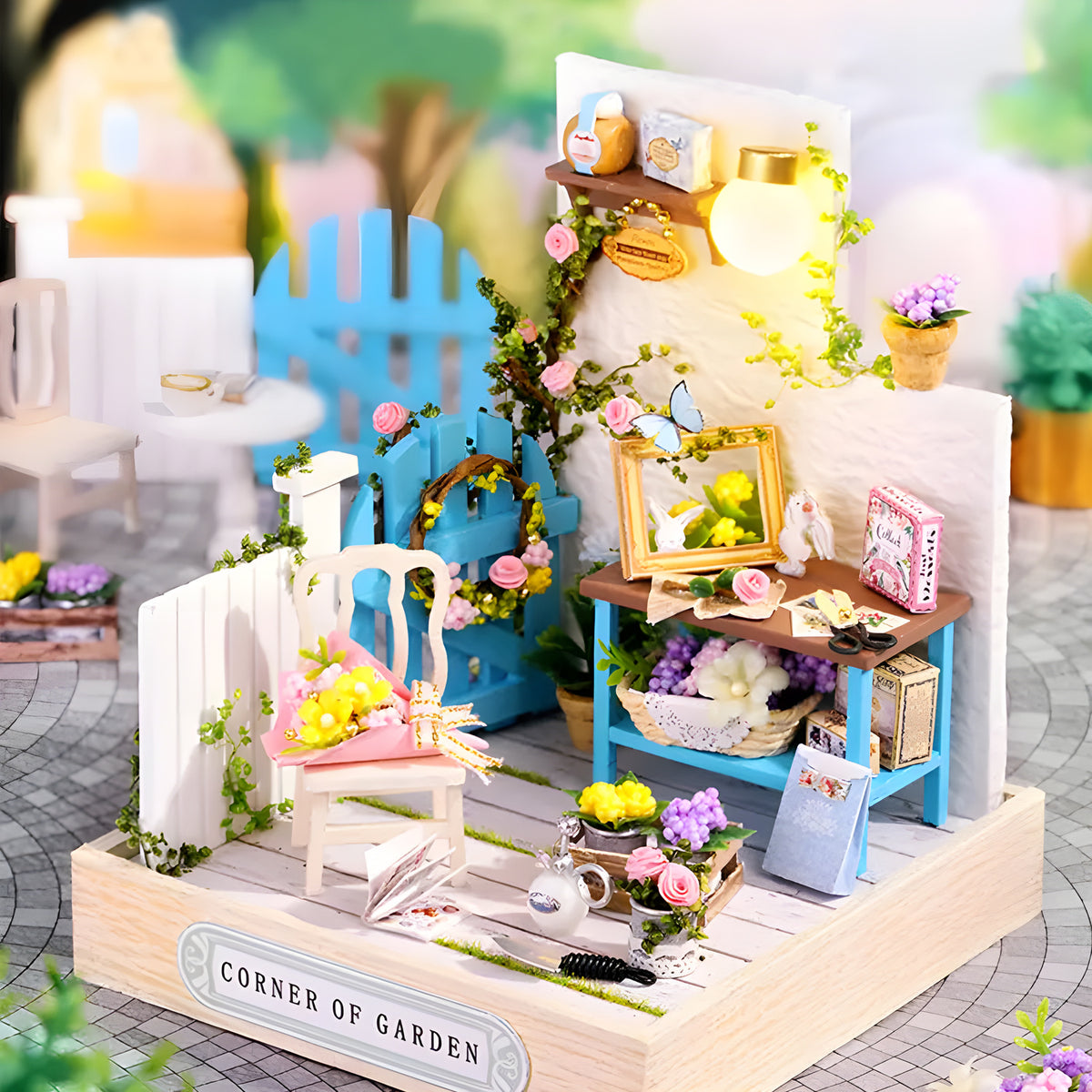 ’Corner of Happiness’ Miniature Dollhouse Kit