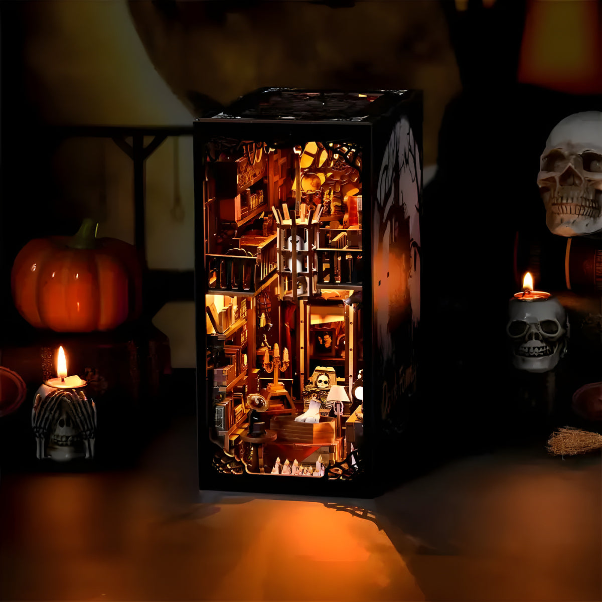 Dark Family Book Nook