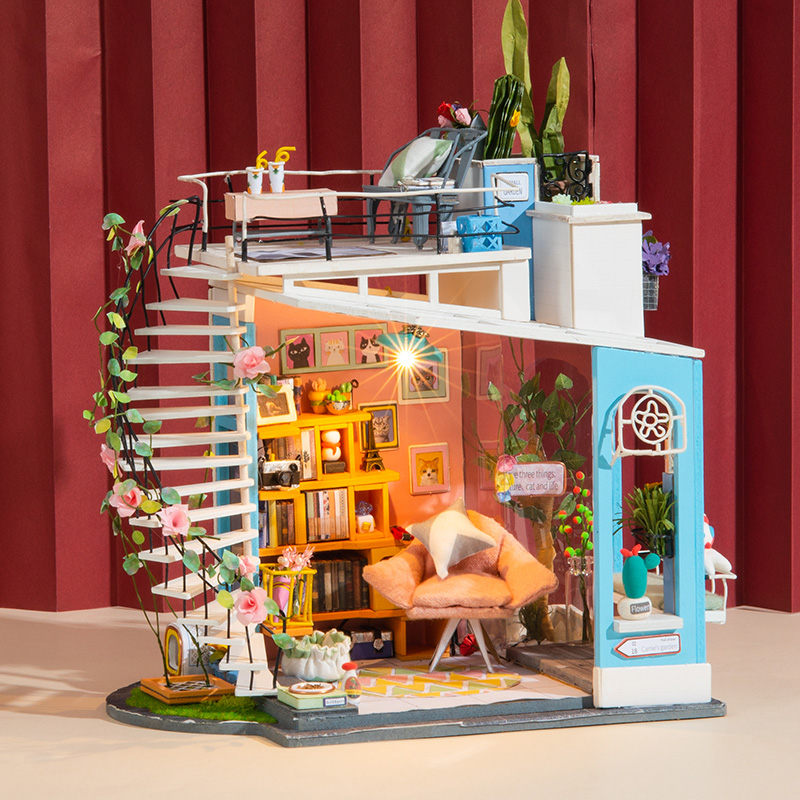 Dora's Loft DIY Miniature House Kit