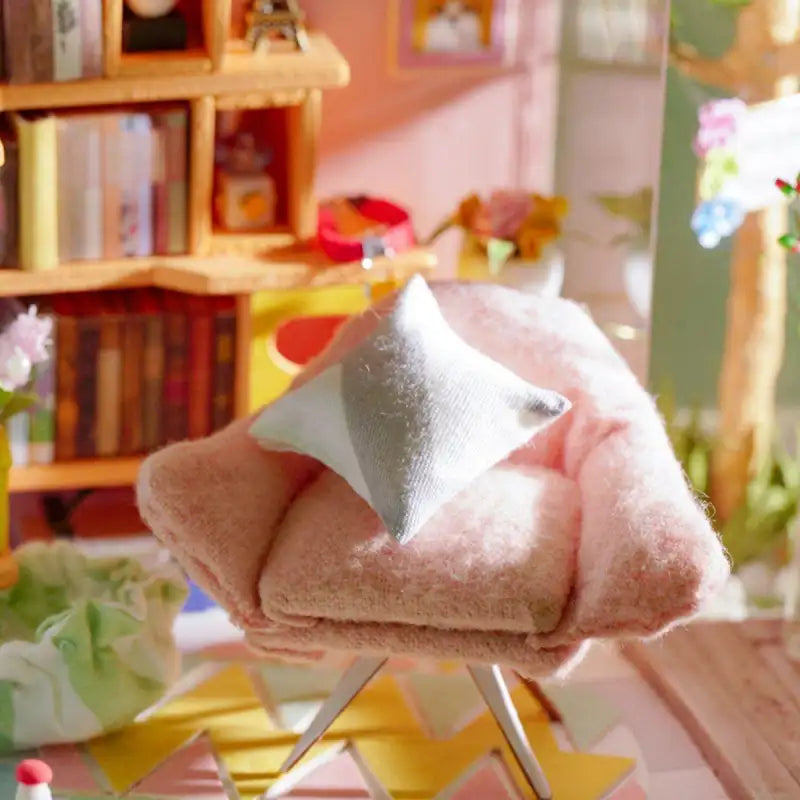 Dora's Loft DIY Miniature House Kit