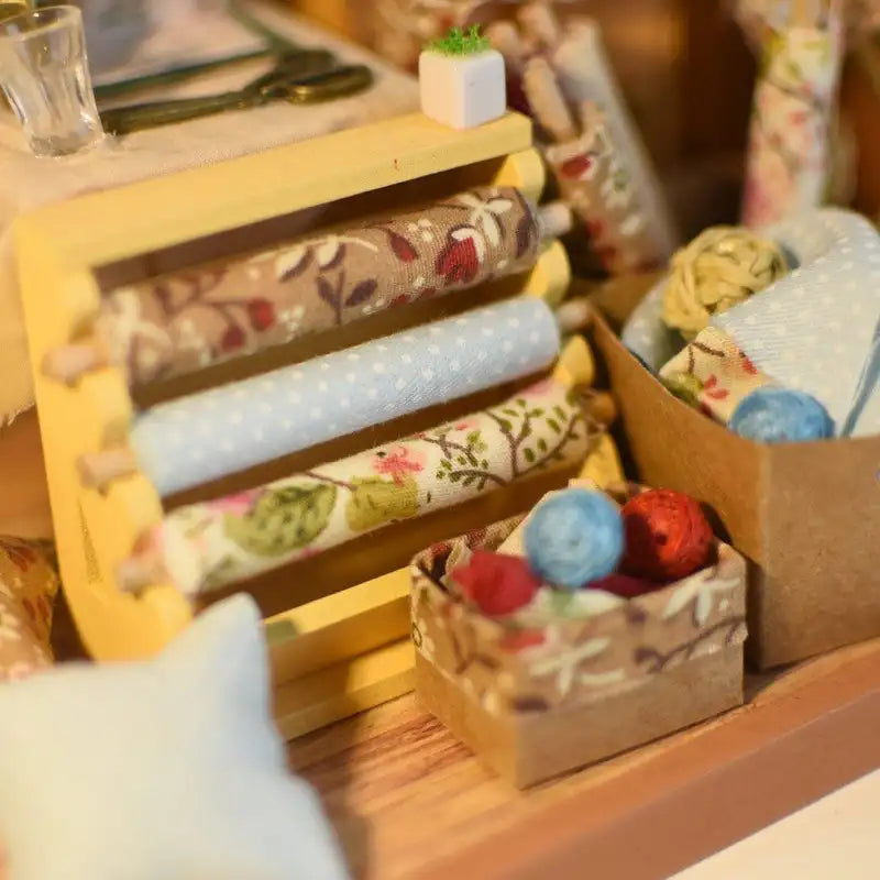 Lisa's Tailor Room DIY Miniature House Kit