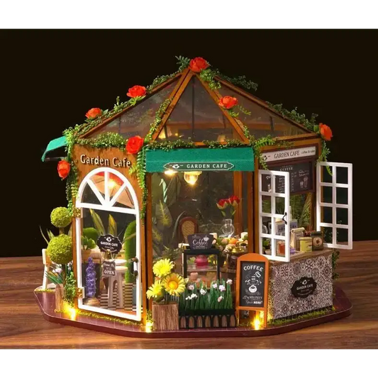 Dollhouse Garden Café