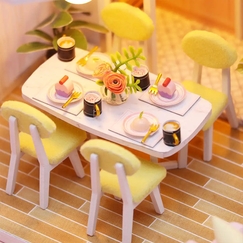 Sweet Time Miniature Dollhouse Kit