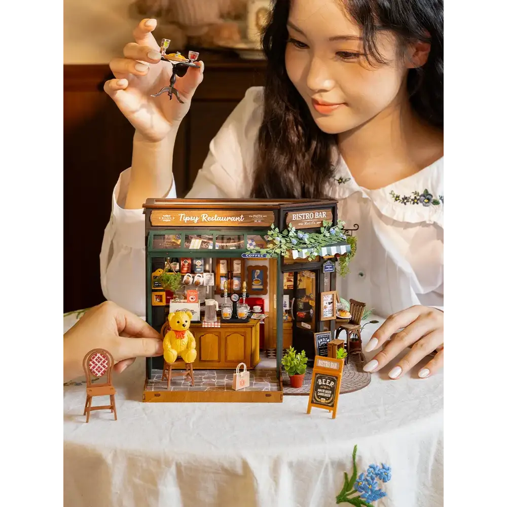 Tipsy Restaurant DIY Miniature Kit