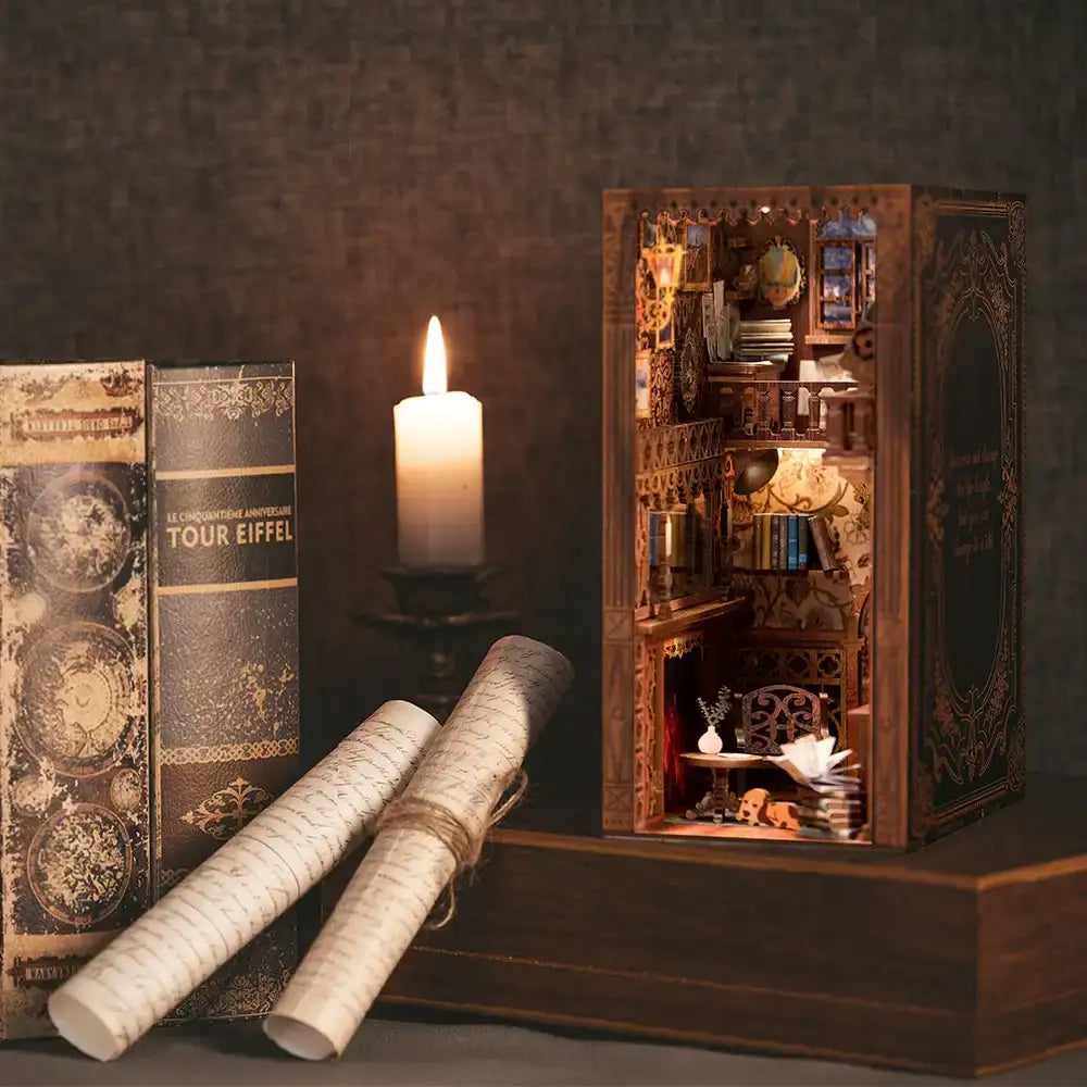 Eternal Bookstore Book Nook Kit